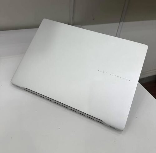 02. ASUS Vivobook S16 Intel Core 5 210H Laptop
